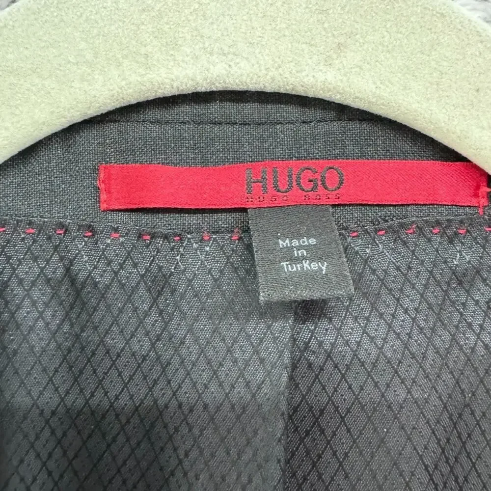 Hugo Boss Blazer Sport Jacket Men US44R Dark Gray Wool Light Weight 2 Button
